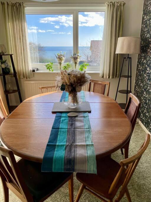 Stunning Charmouth Property With Bay Views! ภายนอก รูปภาพ