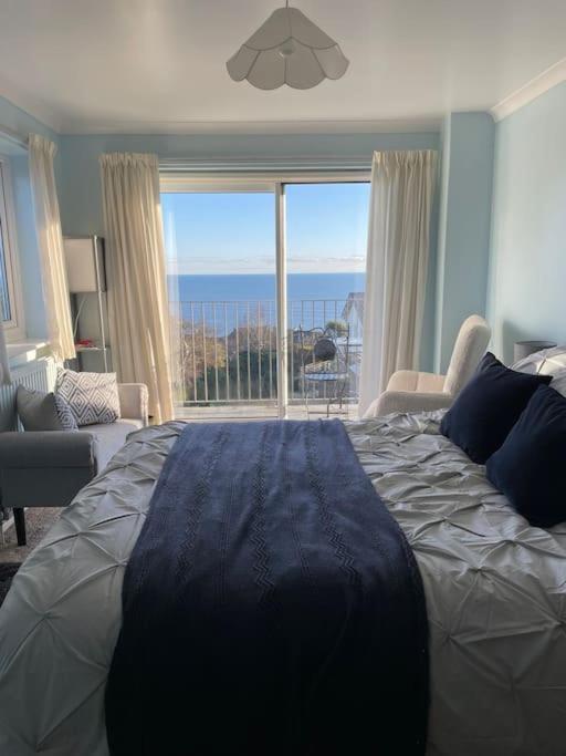 Stunning Charmouth Property With Bay Views! ภายนอก รูปภาพ