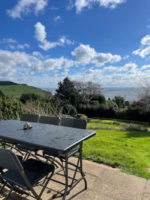 Stunning Charmouth Property With Bay Views! ภายนอก รูปภาพ