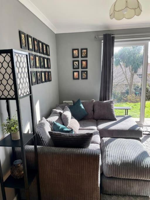 Stunning Charmouth Property With Bay Views! ภายนอก รูปภาพ