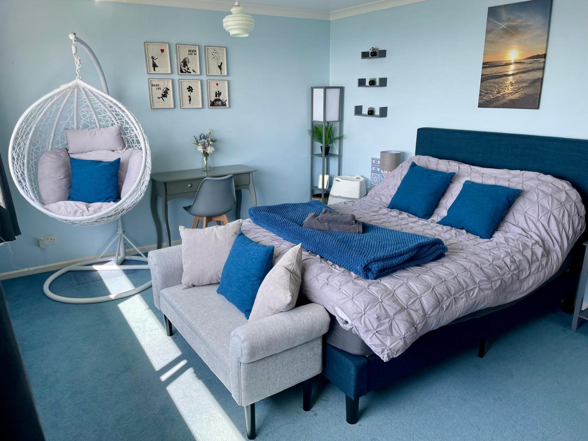 Stunning Charmouth Property With Bay Views! ภายนอก รูปภาพ